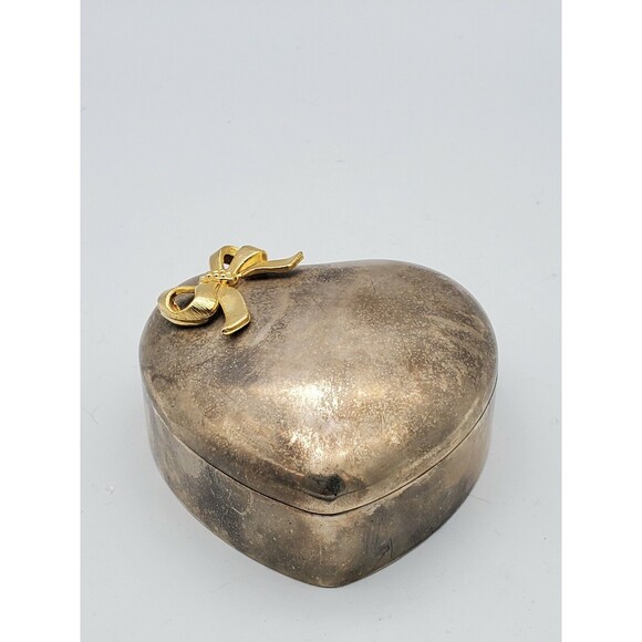 International Silver Co Plated Heart Shaped Jewelry Hinged Trinket Box with Bow - Picture 2 of 12